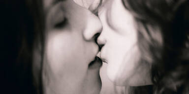 Lesbisch und damit gl&uuml;cklich!