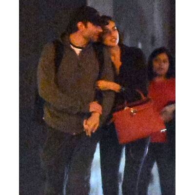Bradley Cooper knutscht mit Irina Shayk