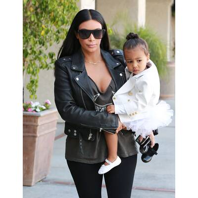 North West: Im Designer-Outfit zur Ballettstunde