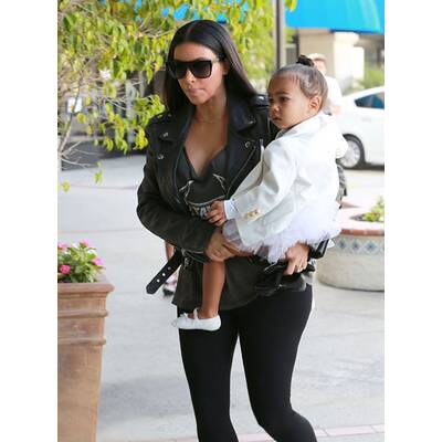 North West: Im Designer-Outfit zur Ballettstunde
