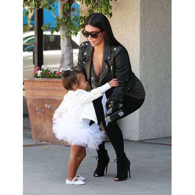 North West: Im Designer-Outfit zur Ballettstunde