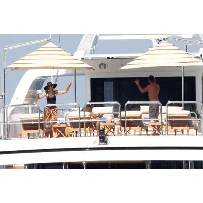 Paris Hilton: Liebesurlaub mit Lover