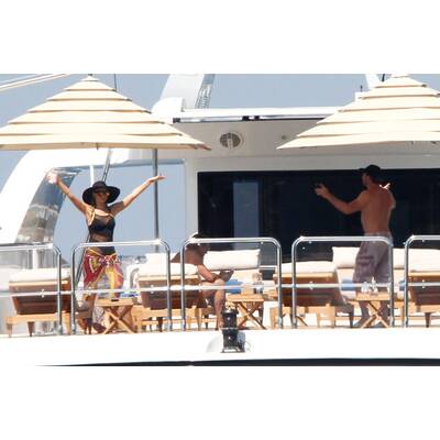 Paris Hilton: Liebesurlaub mit Lover