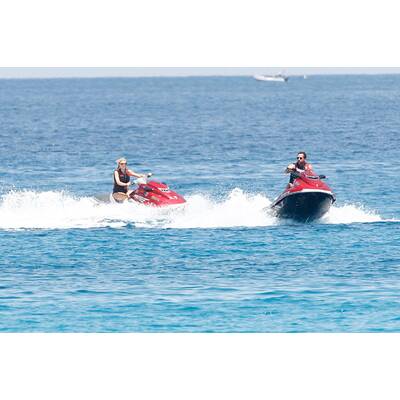 Paris Hilton: Liebesurlaub mit Lover