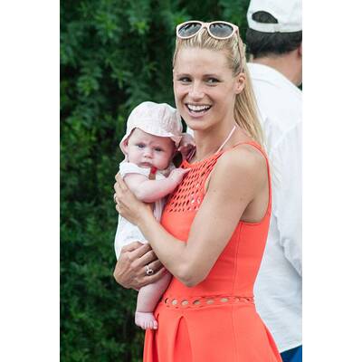 Michelle Hunziker: Strandtag mit ihren Liebsten