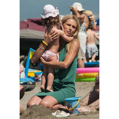 Michelle Hunziker genießt den Sommer mit Mann & Töchtern