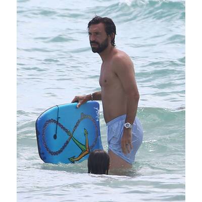 Pirlo: Strand-Spaß mit Familie