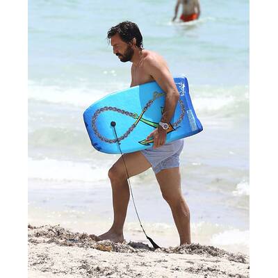 Pirlo: Strand-Spaß mit Familie