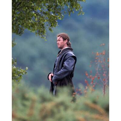 Chris Hemworth: Hoch zu Ross für 