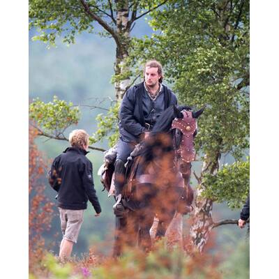 Chris Hemworth: Hoch zu Ross für 