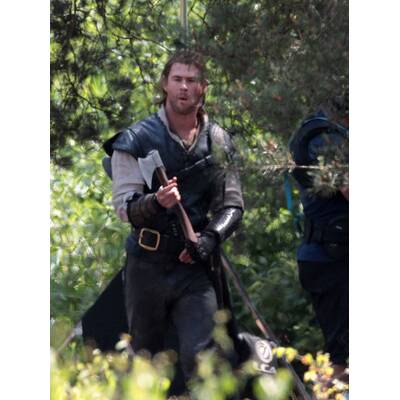 Chris Hemworth: Hoch zu Ross für 