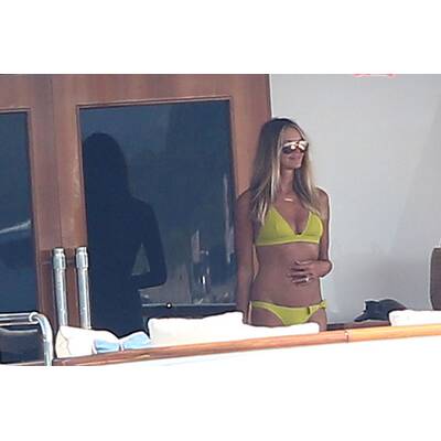 Elle Macpherson zeigt ihren Beachbody