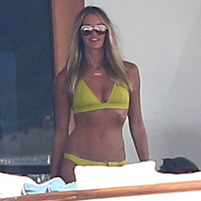 Elle Macpherson zeigt ihren Beachbody