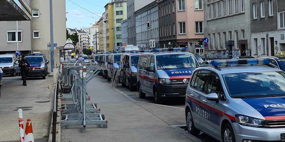 Demo Favoriten Polizei