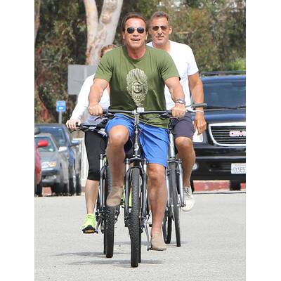 Arnold Schwarzenegger & Freundin Heather: Radausflug