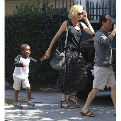 Charlize Theron bringt Sohn Jackson zum Spiel-Date