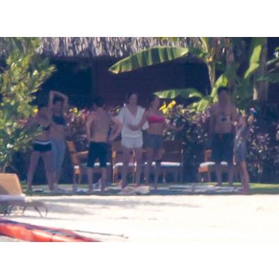 Jennifer Aniston & Justin Theroux flittern auf Bora Bora