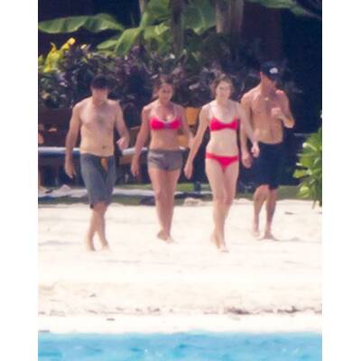 Jennifer Aniston & Justin Theroux flittern auf Bora Bora