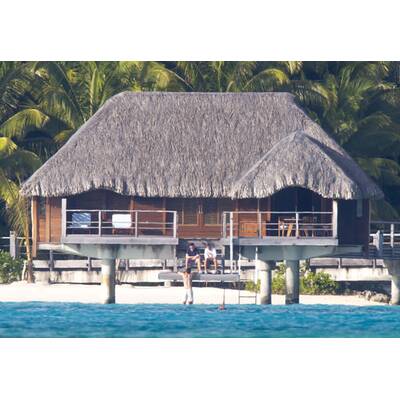 Jennifer Aniston & Justin Theroux flittern auf Bora Bora
