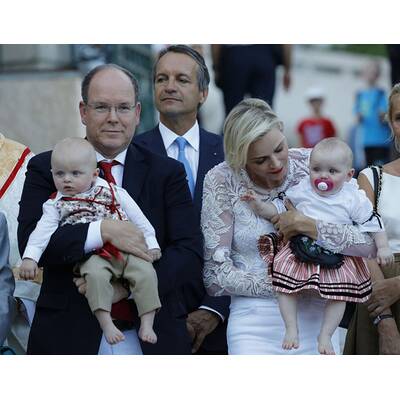 Fürstin Charlène & Albert feiern mit Zwillingen