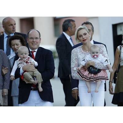 Fürstin Charlène & Albert feiern mit Zwillingen