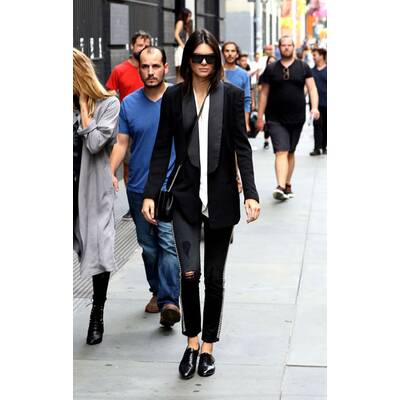 Hailey Baldwin & Kendall Jenner auf Shoppingtour 