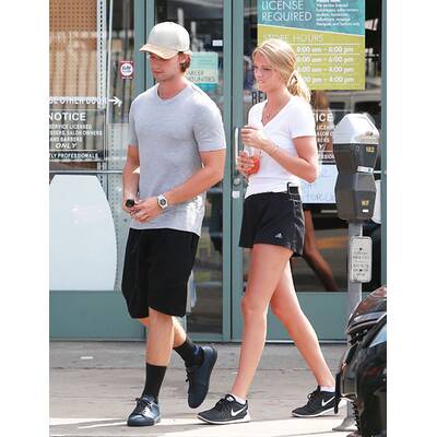 Patrick Schwarzenegger trifft sich mit heißer Blondine