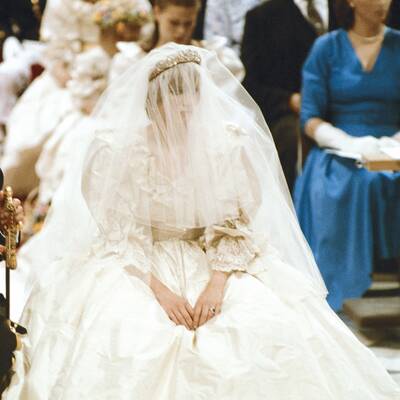 So ähnlich waren sich Kate und Diana als Braut