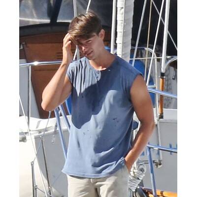 Patrick Schwarzenegger am Set von 