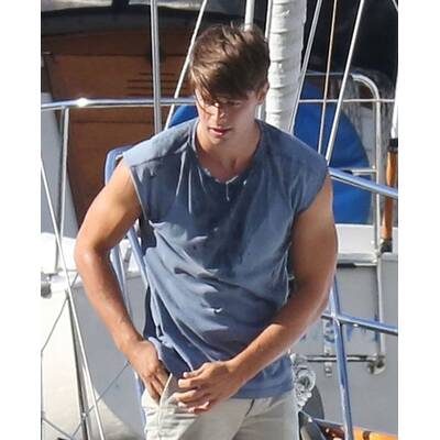 Patrick Schwarzenegger am Set von 