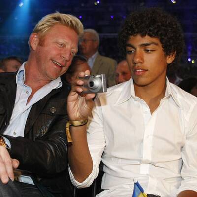 Sandy & Boris: Begegnung am Boxring