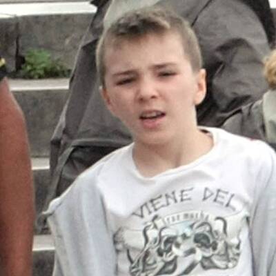 Madonnas Kinderschar beim Sightseeing