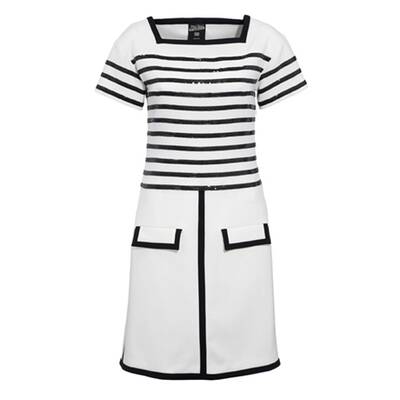 Floral Prints und Marine-Look