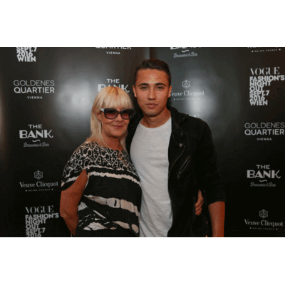 Vogue's Fashion Night Out 2016