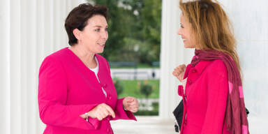 Die starke Frau neben Faymann