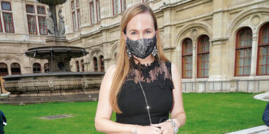 Society feiert Opern-Comeback