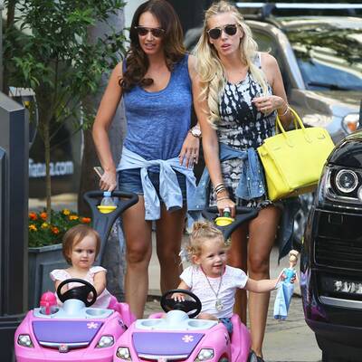 Die Ecclestone-Girls on Tour