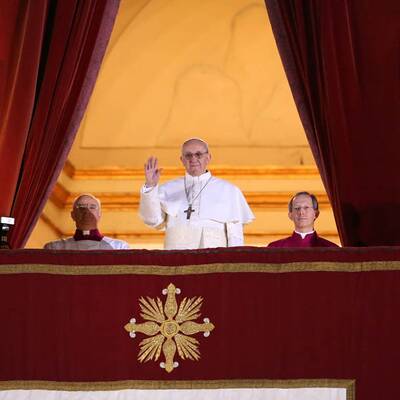 Jorge Mario Bergoglio zum Papst gewählt