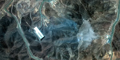 Irans "Atomberg" erneut bombardiert – Fordo "erheblich beschädigt"