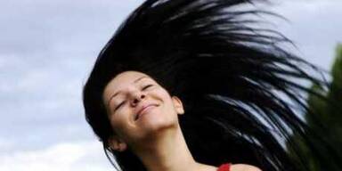 Sch&ouml;nheitsmakel: Fettiges Haar