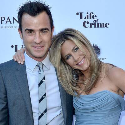 Jennifer Aniston verliebt mit Lover Theroux