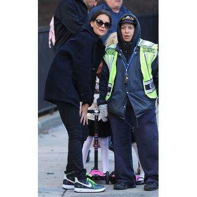 Suri Cruise mit Mama Katie in New York unterwegs