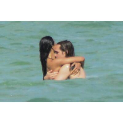 Zoe Saldana & Ehemann Marco Perego: Knutsch-Show in Mexiko