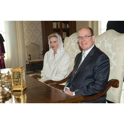 Fürstin Charlène & Albert treffen Papst Franziskus