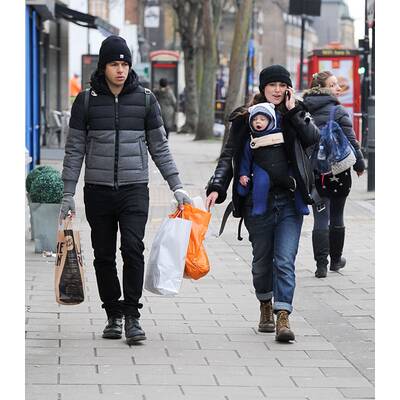 Keira Knightley spaziert mit Baby Edie