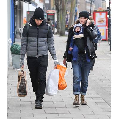 Keira Knightley spaziert mit Baby Edie