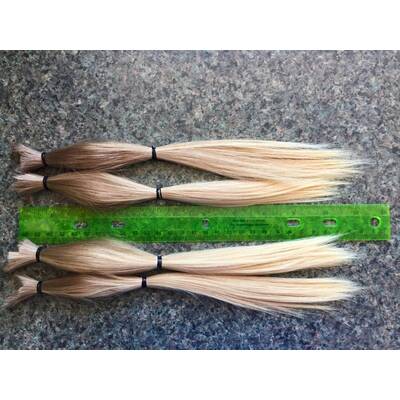 Christian lässt die Haare wachsen 