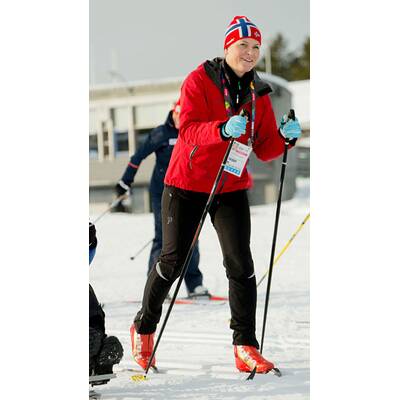 Norwegen-Royals vergnügen sich beim Skifahren in Lillehammer