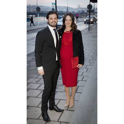 Prinzessin Sofia strahlt mit Babybauch