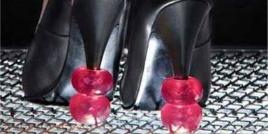 St&ouml;ckelstulpen: Aufs&auml;tze f&uuml;r Abs&auml;tze